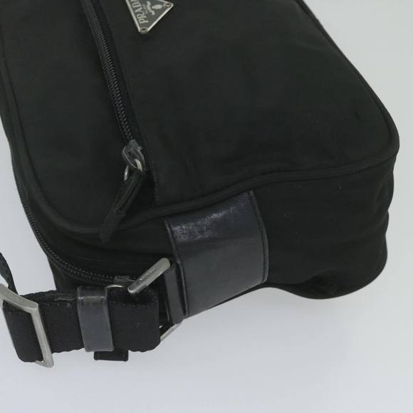 PRADA Shoulder Bag Nylon Black Auth 59918 - Picture 3 of 16